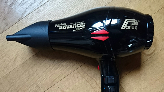 Sèche cheveux doux, faites confiance au matériel de professionnel